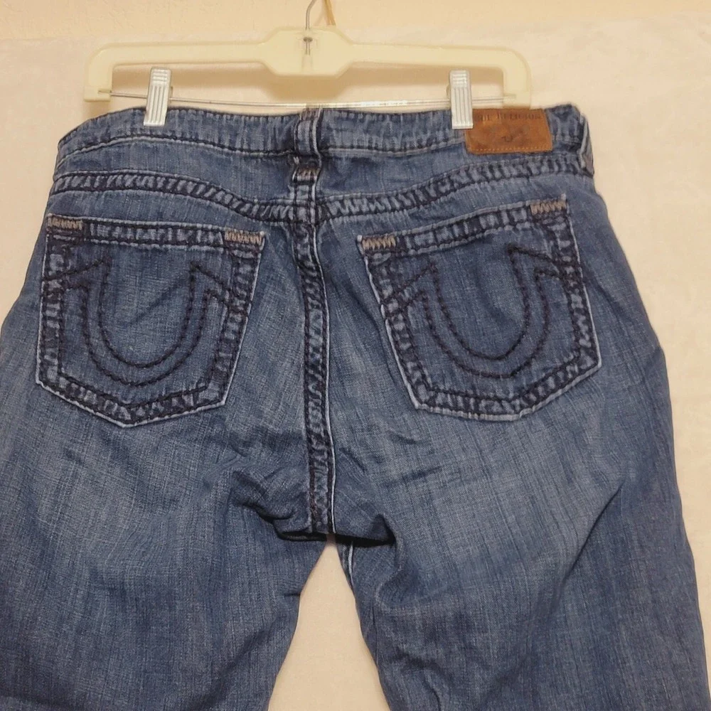 True Religion women's Jeans Size 33 Cameron slim boyfriend